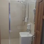 Delaf Готель