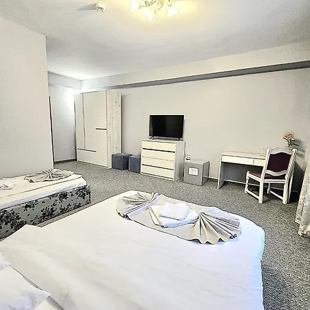 Otel Delaf Kaloşvar