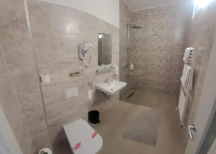 Otel Delaf Kaloşvar